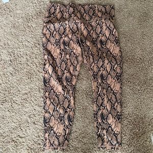 Powerhold 7/8 Fabletics Leggings
